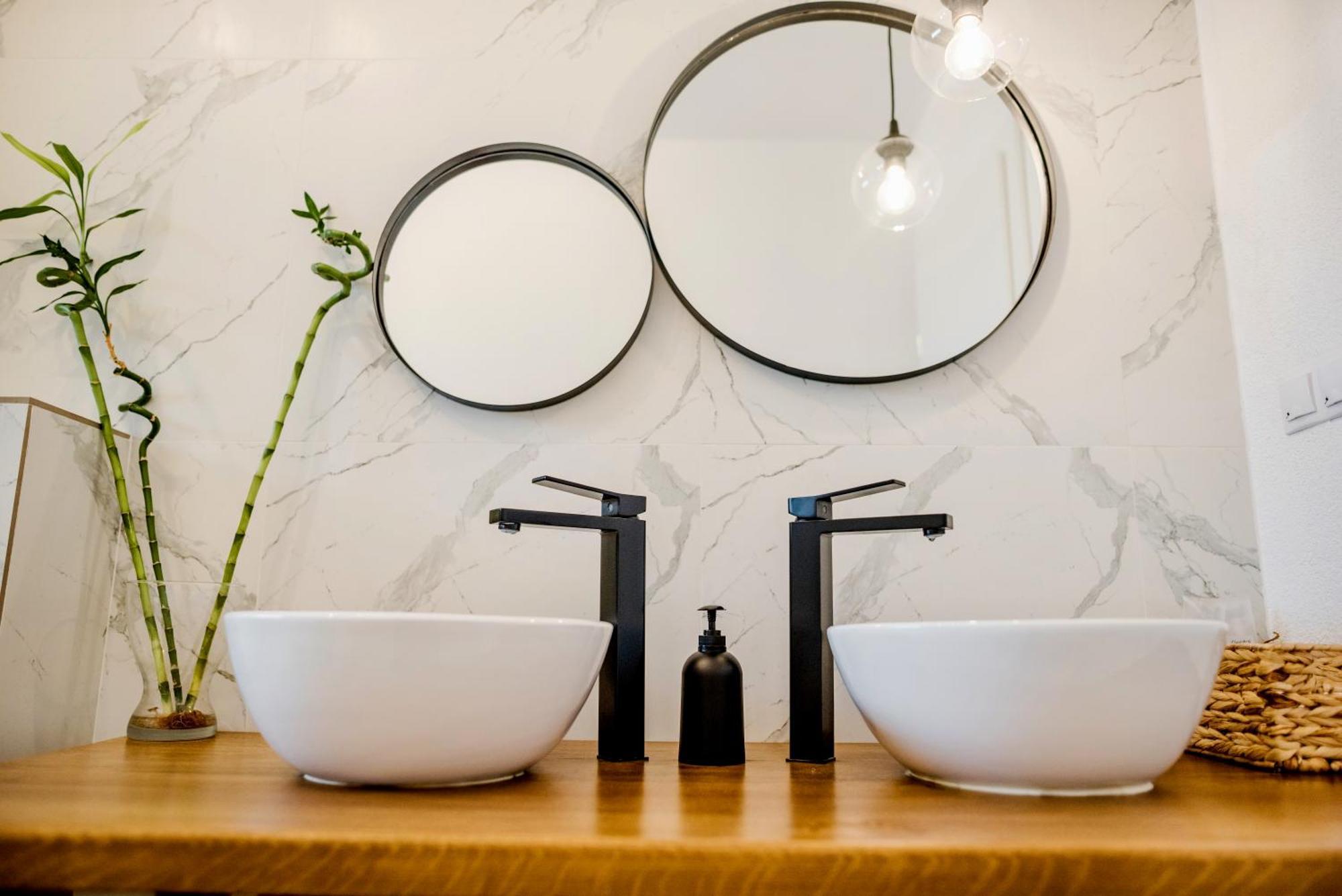 Amazing Mountain View Apartment Sibiu Ngoại thất bức ảnh